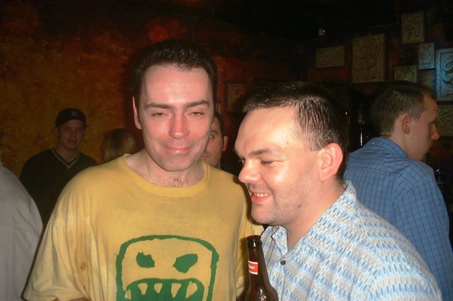 andyandpaddylooktiredbuthappyafteragig.jpg