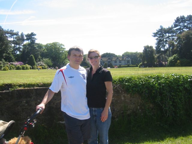paddyanderinatspekehall.jpg