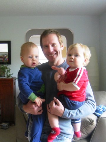 liliwithromananduncleliam.jpg