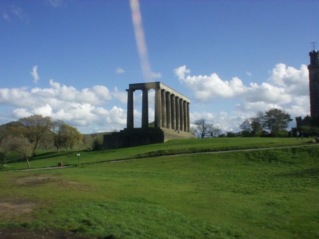 nationalmonumenttothenapoleonicdeadbuiltin1829.jpg