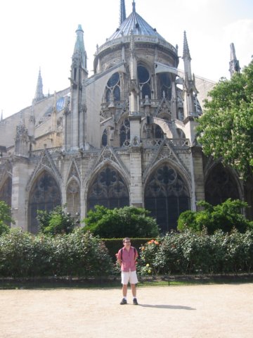 paddyinfrontofthecathedral.jpg