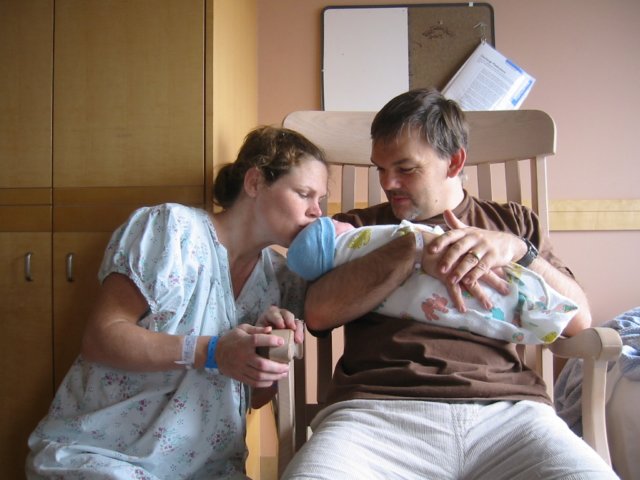 firstfamilyphoto.jpg