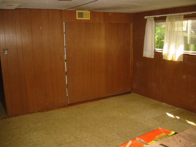 basementmainroom.jpg