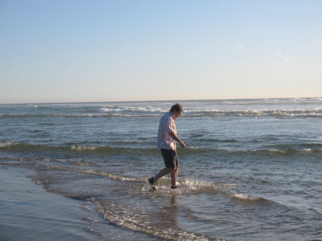 paddypaddlinginthepacific.jpg