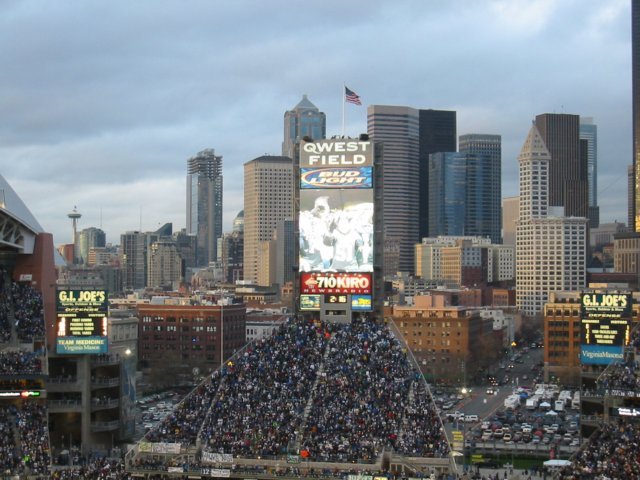 seattlefromqwestfieldnfcchampionshpgame.jpg